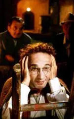 R. Benigni dans La voce della luna