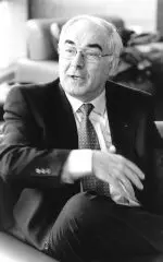 R. Petrella ©A.-M. Guérineau