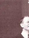 13706