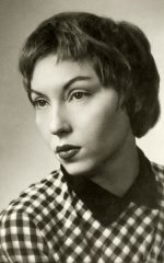 Clarice Lispector**